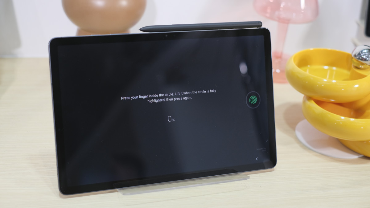 2-Samsung Galaxy Tab S9, Tab S9+, Tab S9  Hands-On